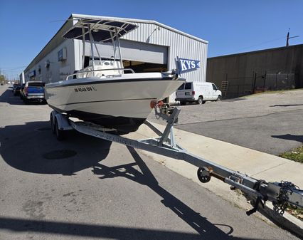 Boston Whaler 210 Outrage image