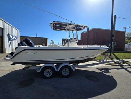 Boston Whaler 210 Outrage image