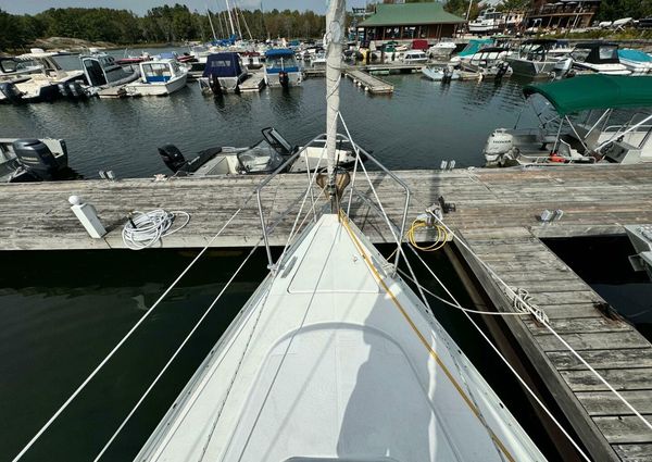 Beneteau 323 image