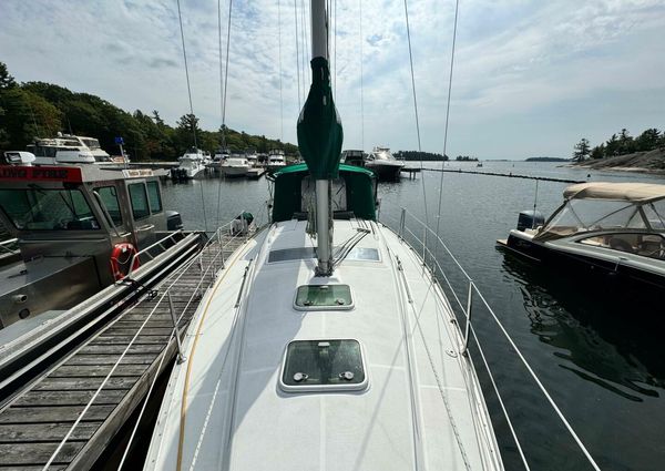 Beneteau 323 image