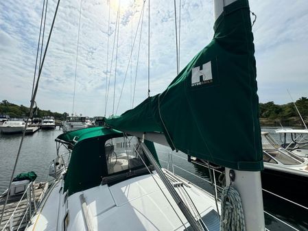 Beneteau 323 image