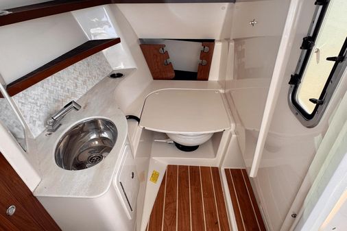 Grady-White Freedom 325 image