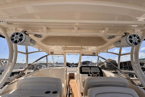 Grady-White Freedom 325 image