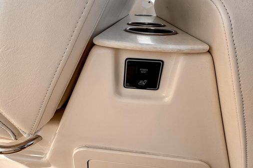 Grady-White Freedom 325 image