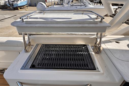 Grady-White Freedom 325 image