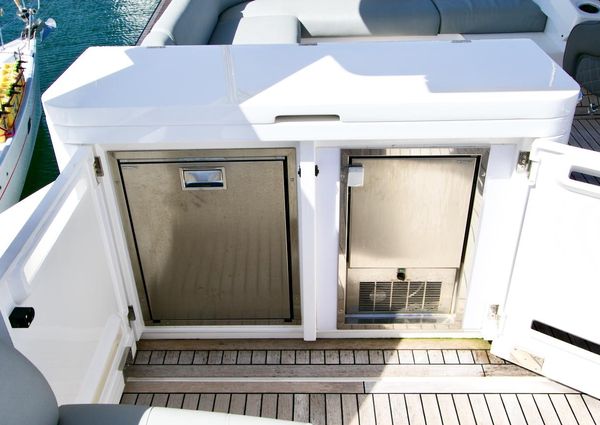 Sunseeker Manhattan 55 image