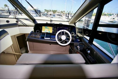 Sunseeker Manhattan 55 image