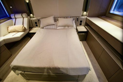 Sunseeker Manhattan 55 image