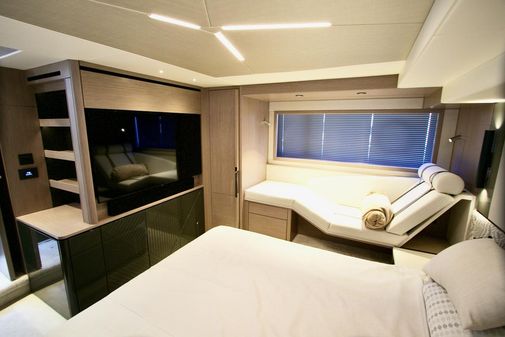 Sunseeker Manhattan 55 image