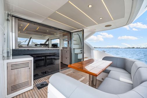 Sunseeker Manhattan 55 image