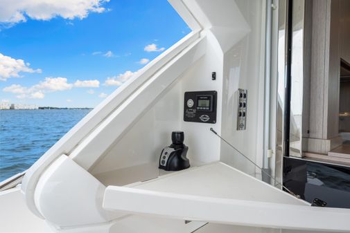 Sunseeker Manhattan 55 image