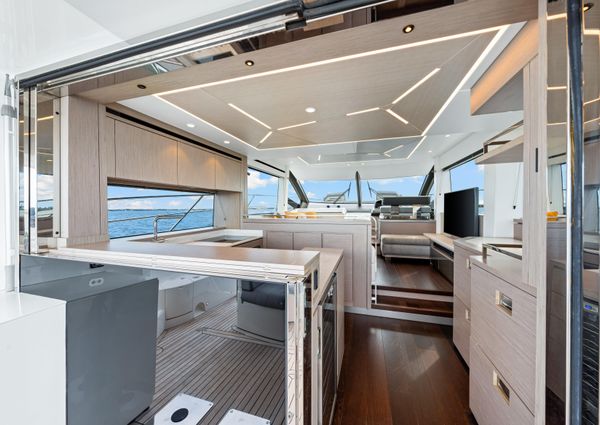 Sunseeker Manhattan 55 image