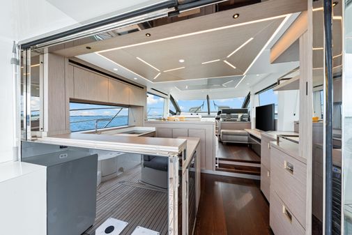 Sunseeker Manhattan 55 image