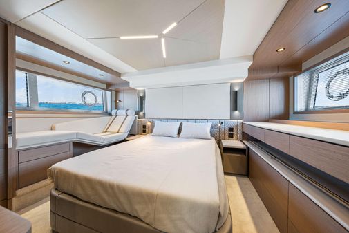 Sunseeker Manhattan 55 image