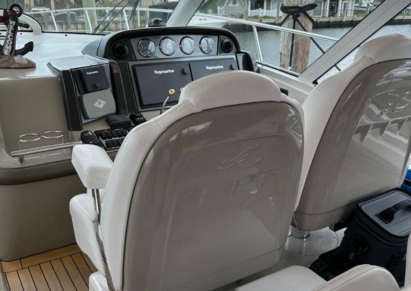 Sea Ray 48 Sundancer image