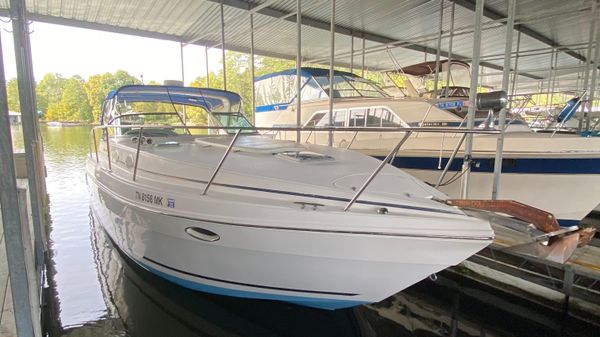 Rinker 340 Fiesta Vee 