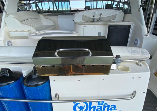 Rinker 340 Fiesta Vee image