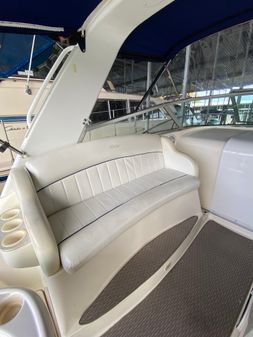 Rinker 340 Fiesta Vee image