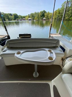 Rinker 340 Fiesta Vee image