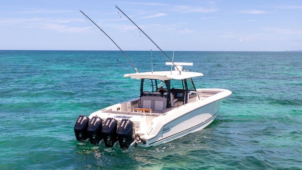 Boston Whaler 380 Outrage image