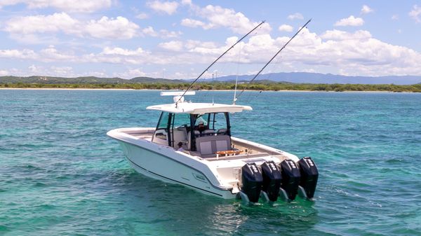 Boston Whaler 380 Outrage image