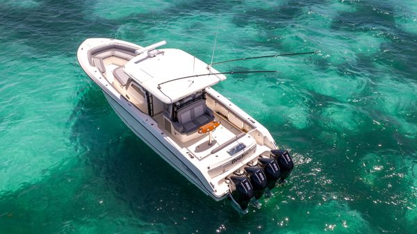 Boston Whaler 380 Outrage image