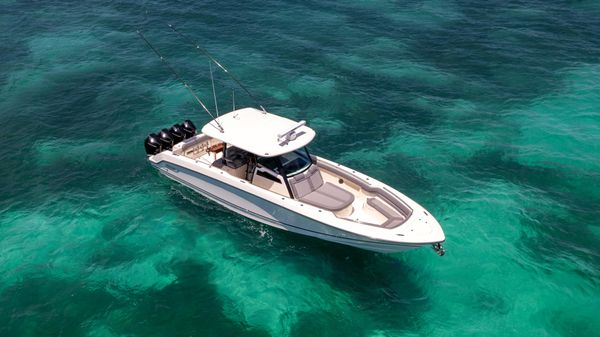 Boston Whaler 380 Outrage image