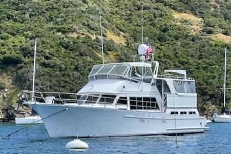 Sea Ranger 52 Cockpit motor yacht