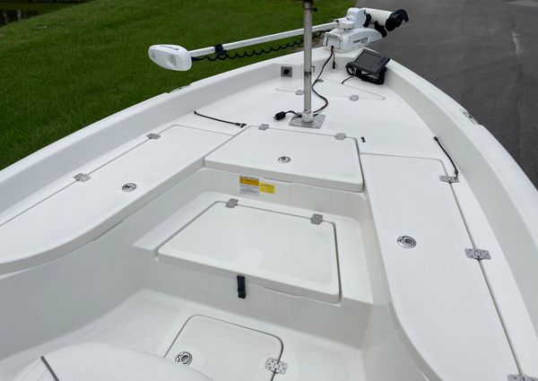 NauticStar 214 XTS image