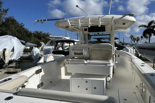 Boston Whaler 330 Outrage image