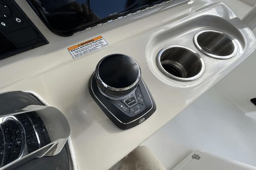 Boston Whaler 330 Outrage image