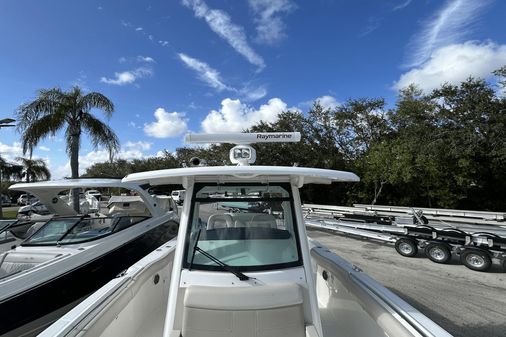 Boston Whaler 330 Outrage image