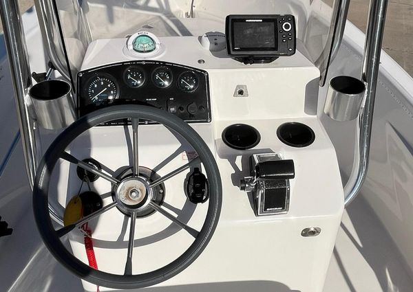 Boston-whaler 16-DAUNTLESS image