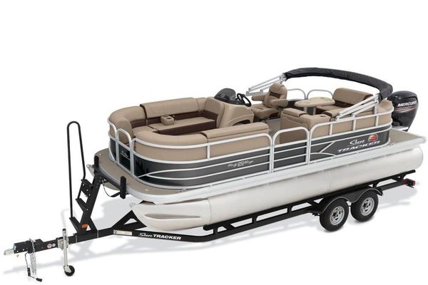 Sun Tracker Party Barge 20 DLX - main image