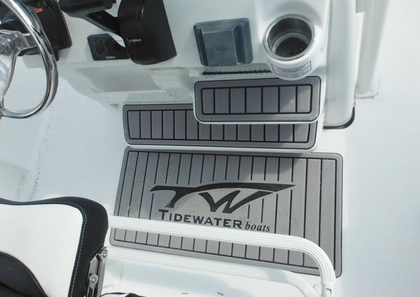 Tidewater 220 LXF image