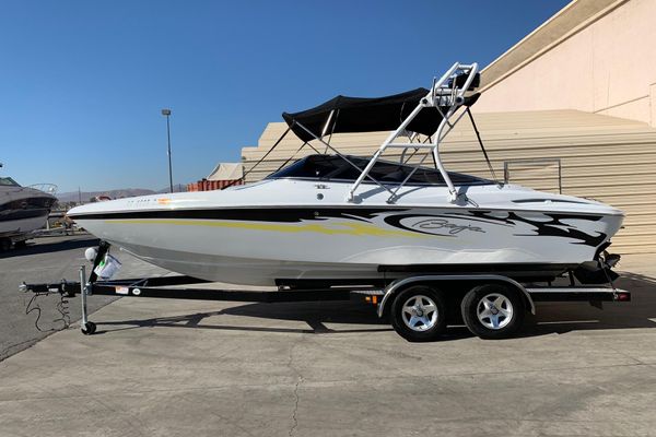 Baja 232 Islander - main image