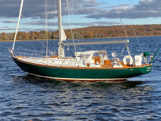 Hinckley Bermuda 40 MKIII - main image