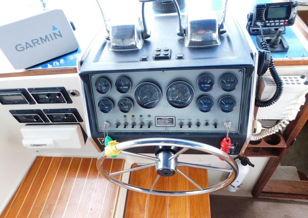 Chris-craft 350-CATALINA image