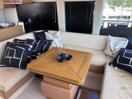 Azimut MAGAELLANO 53 FLYBRIDGE image