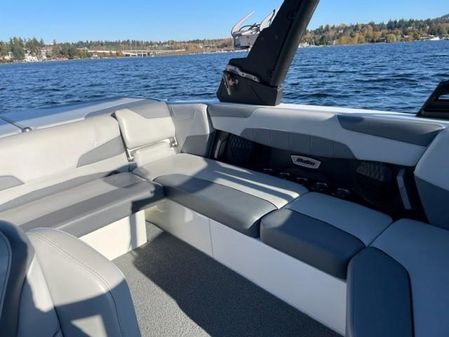 Malibu 22 LSV image