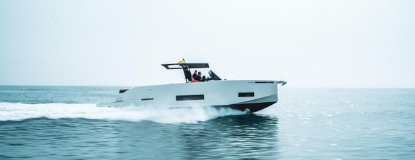 De Antonio Yachts D42 Open image