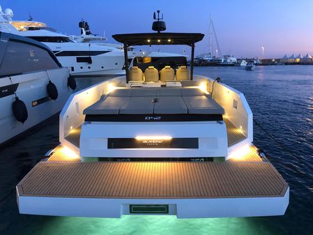 De Antonio Yachts D42 Open image