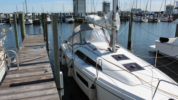 Beneteau Oceanis 30.1 