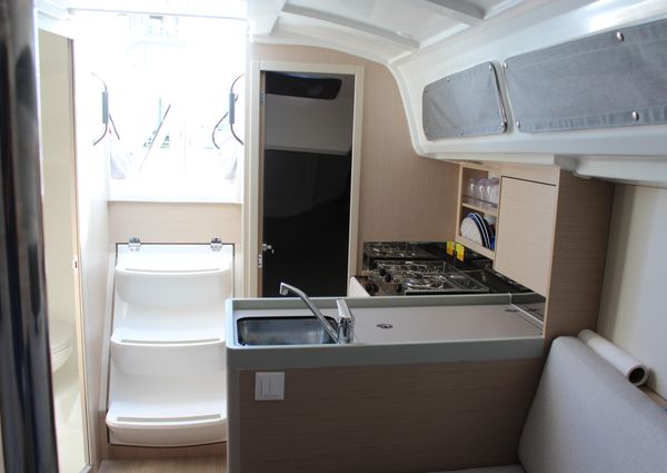 Beneteau OCEANIS-30-1 image