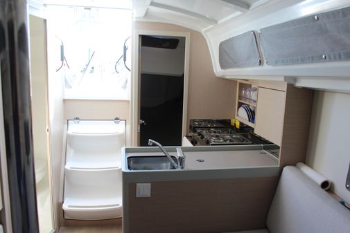 Beneteau OCEANIS-30-1 image