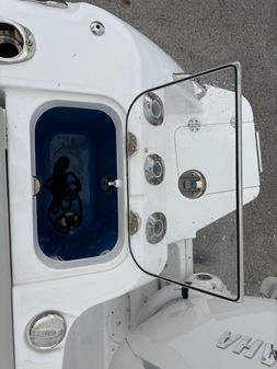 Everglades 235-CENTER-CONSOLE image