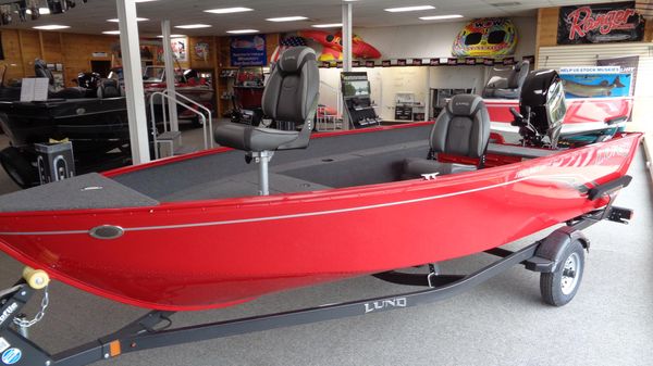 Lund 1650 Angler Tiller