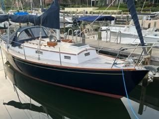 Morris 28 Linda