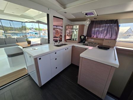 Fountaine Pajot Astrea 42 image