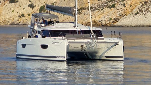 Fountaine Pajot Astrea 